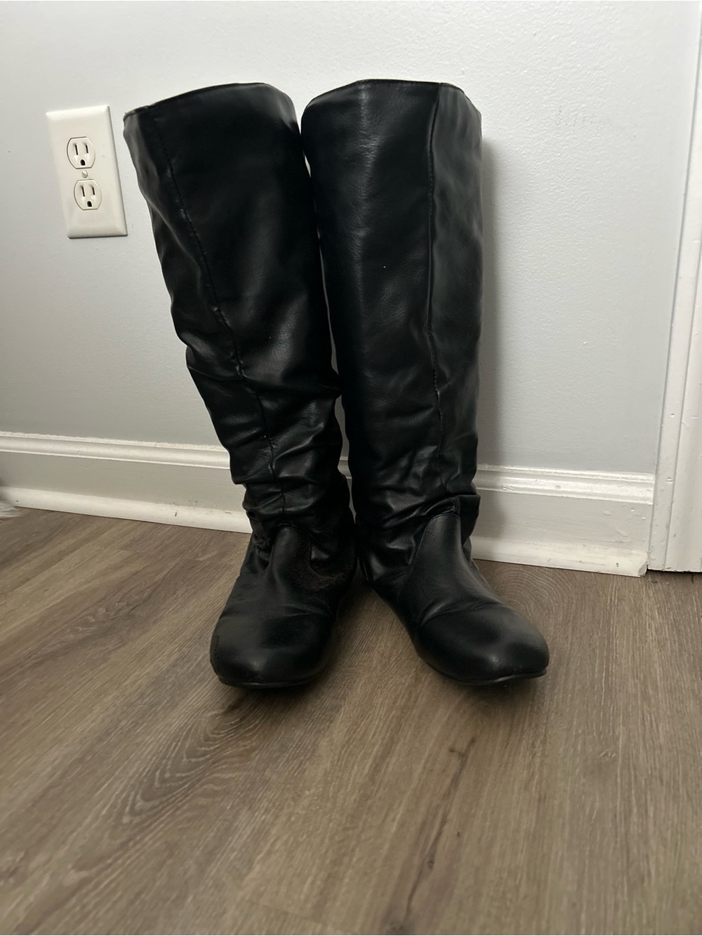 Classic Black Knee-High Women’s Boots. Wide Width Wide Calf.